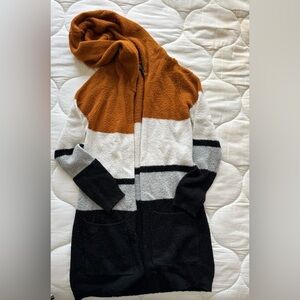 Urban Heritage Cozy Tan Cardigan